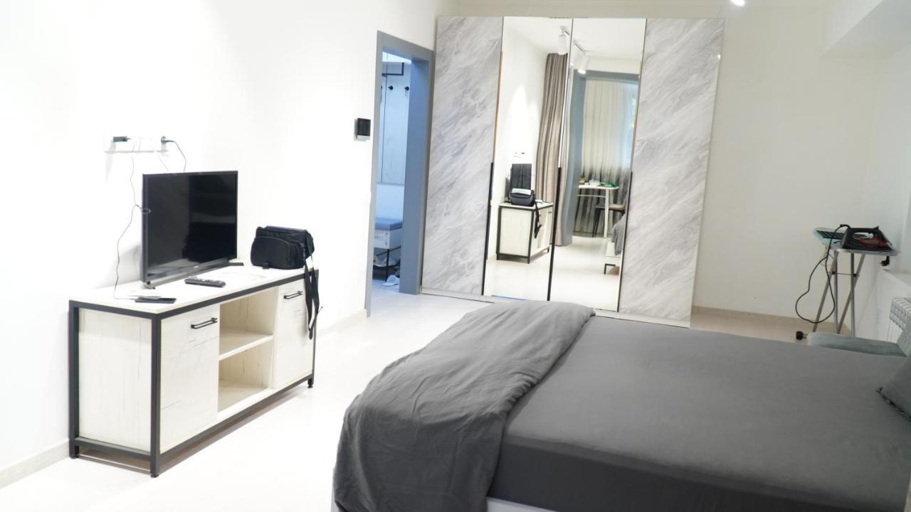 Holiday/Business Trip - Cozy, Bright And Comfortable Apartment ทาชเคนต์ ภายนอก รูปภาพ